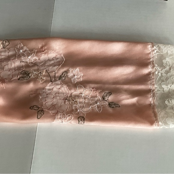 Madison Studio Satin Chemise and Robe Set in Soft Peach - Picture 8 of 9